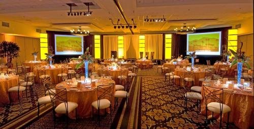 AwardGala-2_Salon
