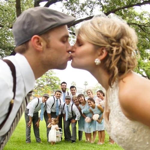 bride-groom-bridal-party-600